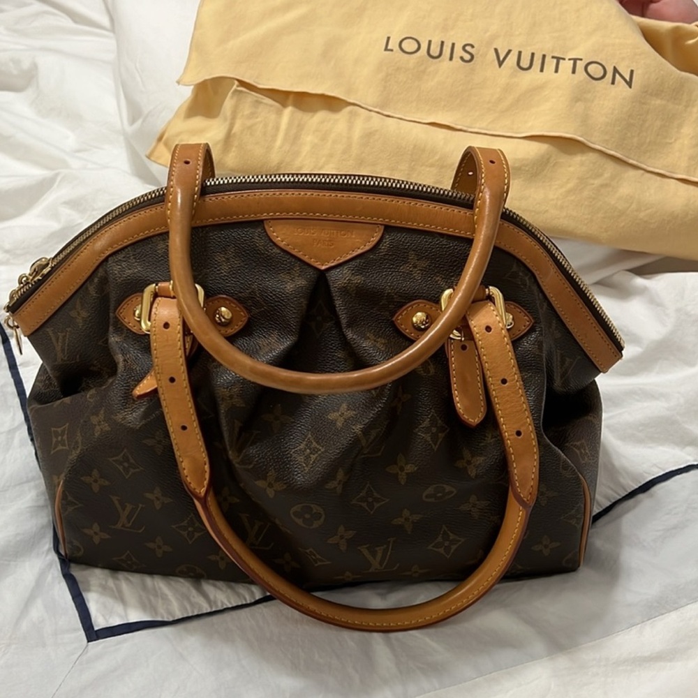 Beautiful Louis Vuitton Tivoli Gm handbag